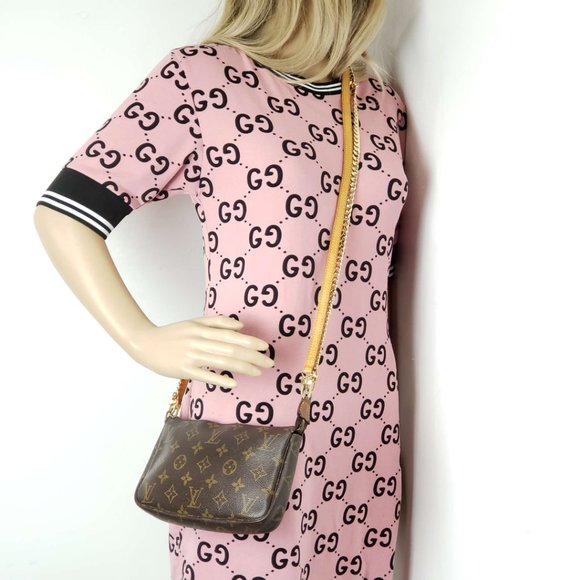 Auth Louis Vuitton Monogram Pochette Shoulder Bag - Picture 15 of 16